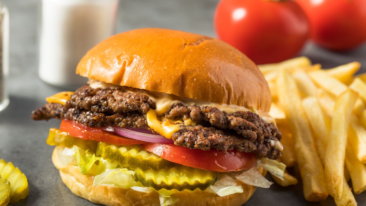Smash Burger: O que é e os segredos para fazer isso como nos EUA