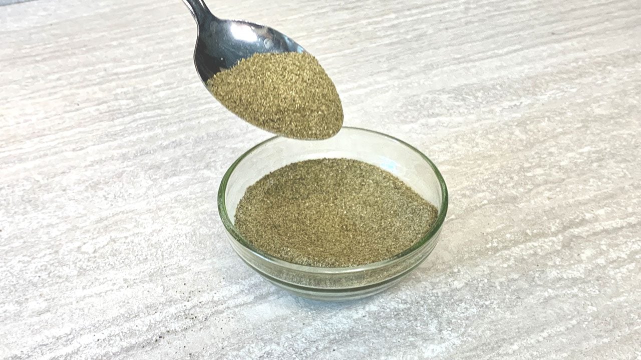 A receita do tempero salgado e perfumado é fácil de fazer em casa